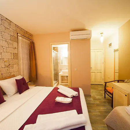 Ionic Bed & Breakfast 2*