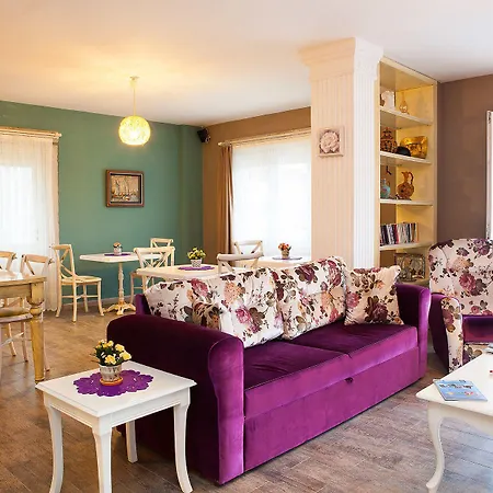 Ionic Bed & Breakfast