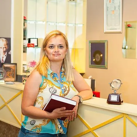 住宿加早餐酒店 Ionic 2*