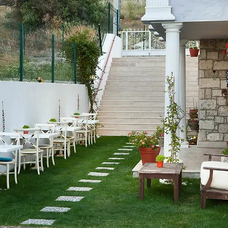 Ionic 2* Alacati